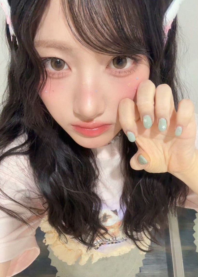 JUNHWI徐俊辉现为哪个组合成员副主舞?她因为哪个男团而喜欢上跳舞?