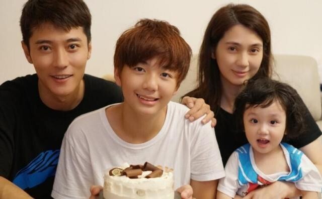 港媒曝洪欣为隐形富婆 手握价值6千万物业？