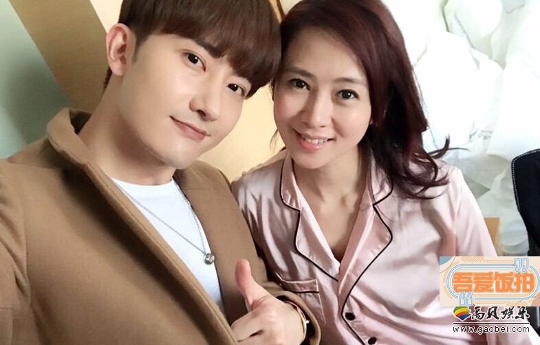 翁虹为什么晒与儿子合影? 翁虹为什么晒与儿子合影?