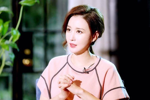 “国民拼姐”张萌做客《可凡倾听》了？