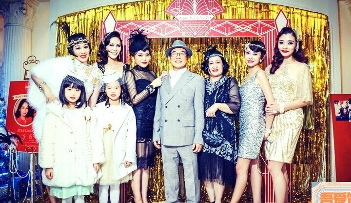 钟丽缇是怎样为妈妈庆生的? 钟丽缇是怎样为妈妈庆生的?