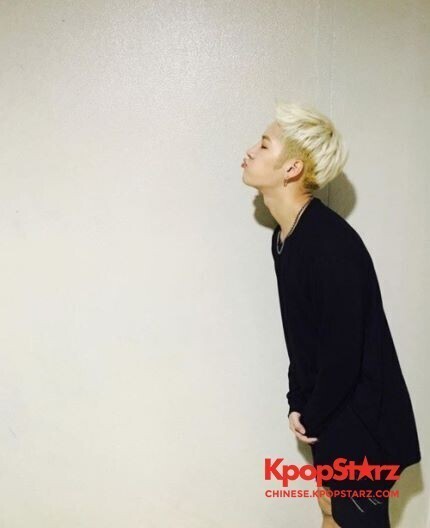 GOT7成员Jackson对粉丝展现了特别的爱意 GOT7成员Jackson对粉丝展现了特别的爱意