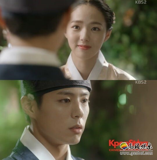 李韺(朴宝剑饰演)与赵嘏妍(蔡秀彬)约定 李韺(朴宝剑饰演)与赵嘏妍(蔡秀彬)约定