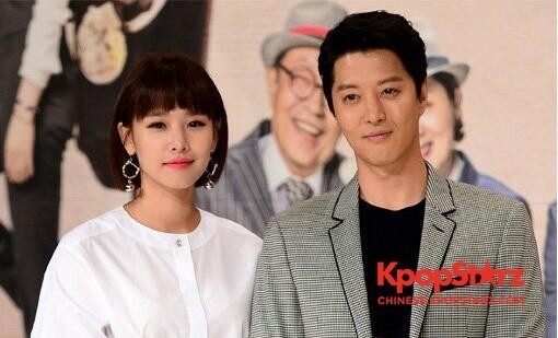 演员李东健与赵允熙的甜蜜日常被公开