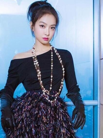 爱奇艺主办的大型颁奖典礼在哪里举行？