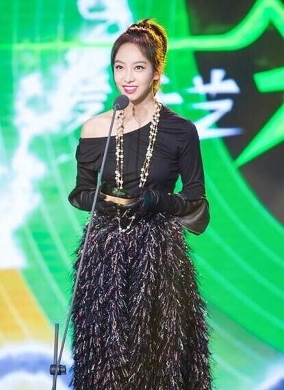 爱奇艺主办的大型颁奖典礼宋茜获什么奖？