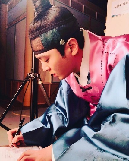 演员周元通过Instagram并公开了一张照片 演员周元通过Instagram并公开了一张照片