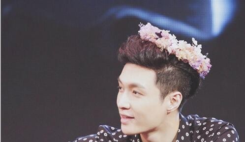 张艺兴首张个人专辑叫什么名字? 张艺兴首张个人专辑叫什么名字?