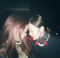 崔雪莉在个人社交网站晒出一组照片 崔雪莉在个人社交网站晒出一组照片