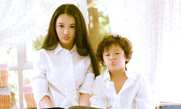 冉莹颖获封了2017年度什么代言人? 冉莹颖获封了2017年度什么代言人?