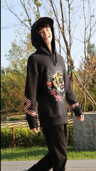 国民弟弟吴磊你一笑整个世界都明亮了? 国民弟弟吴磊你一笑整个世界都明亮了?