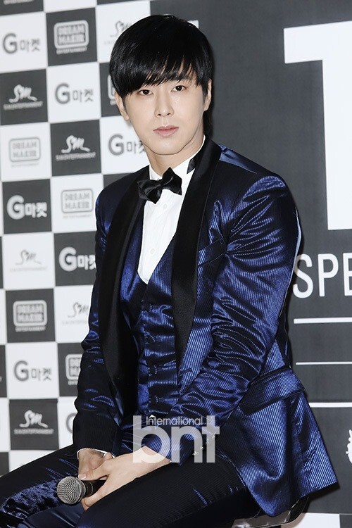 允浩目前正在26师团机械化步兵师团服役