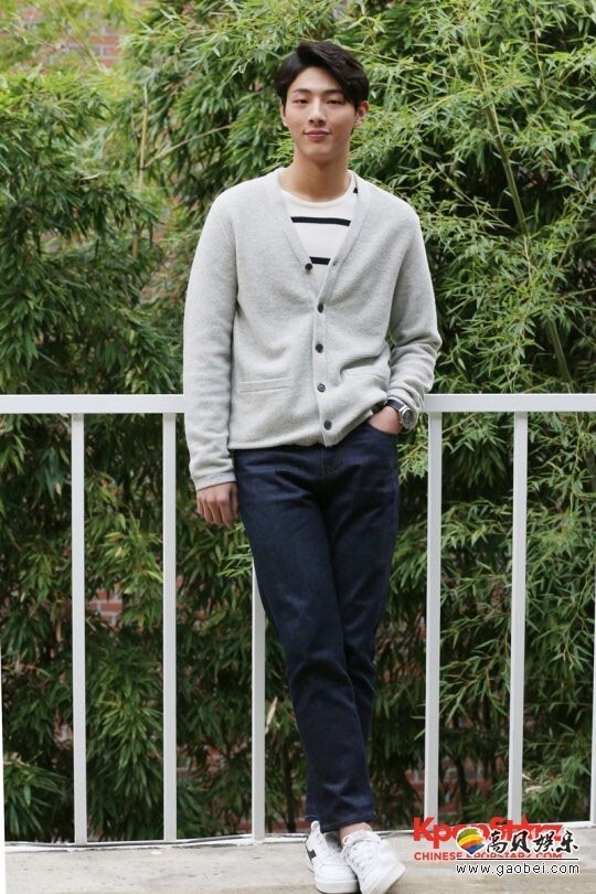 Jisoo:梦想成为李帝勋-刘亚仁一样的演技演员 Jisoo:梦想成为李帝勋-刘亚仁一样的演技演员