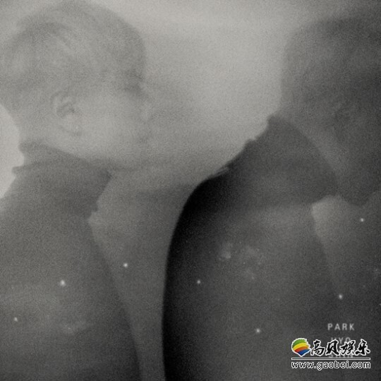 现在就来复习「呼吸」的 MV 吧