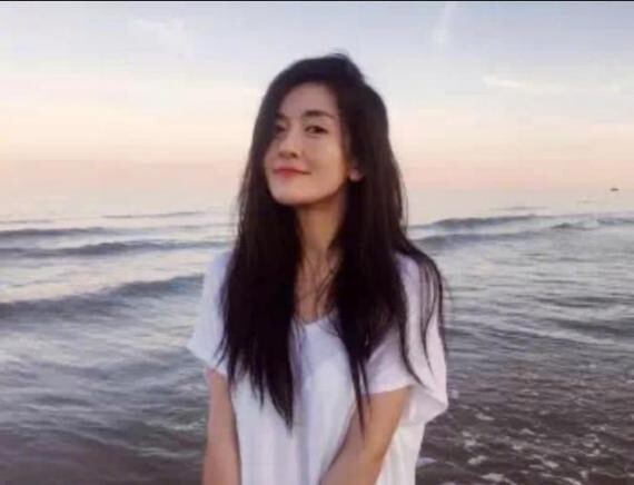 “快乐家族”成员纷纷为谢娜送上祝福