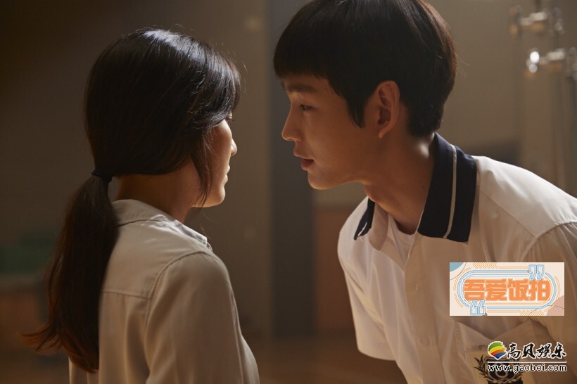 李源根最新电影《越爱越堕落》穿著制服却有著惊人的反转 李源根最新电影《越爱越堕落》穿著制服却有著惊人的反转