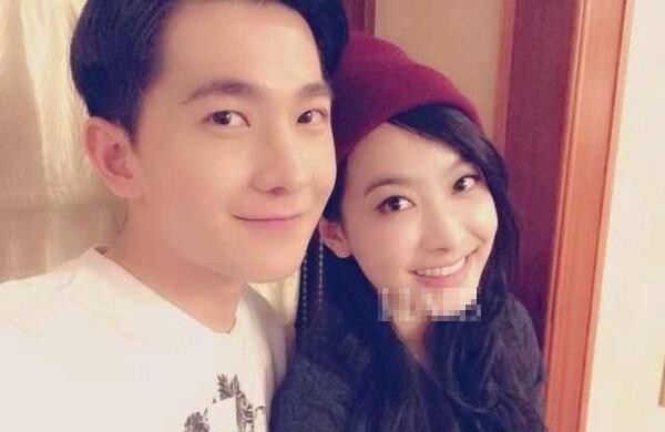 宋茜（Victoria）与演员杨洋7日各自更新微博