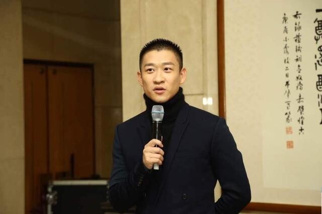 曹云金领衔的听云轩封箱演出发布会上说什么了? 曹云金领衔的听云轩封箱演出发布会上说什么了?