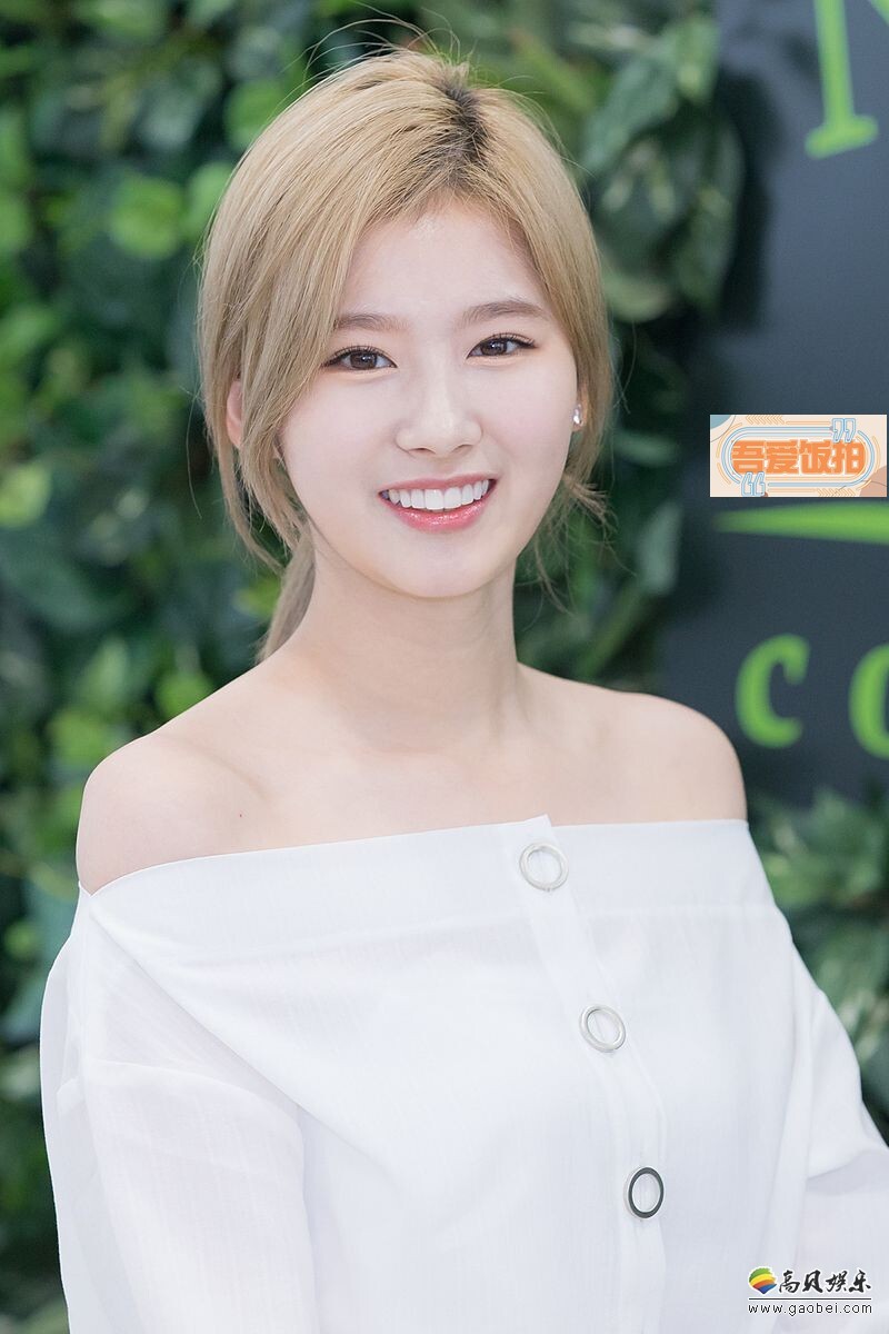 TWICE中的日本成员Sana拥有独特的个人魅力 TWICE中的日本成员Sana拥有独特的个人魅力