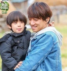 爸爸黄致列存在感低 离开对谁都好 爸爸黄致列存在感低 离开对谁都好