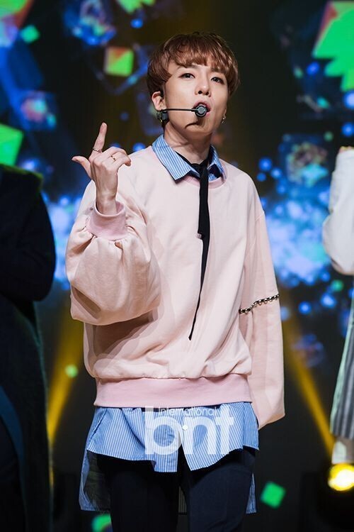 ToppDogg新专showcase 展现成熟 ToppDogg新专showcase 展现成熟