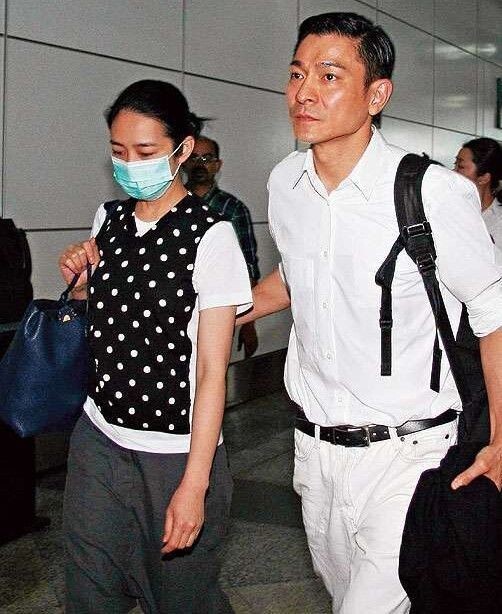 刘德华的妻子叫什么?女儿是什么时候生的? 刘德华的妻子叫什么?女儿是什么时候生的?