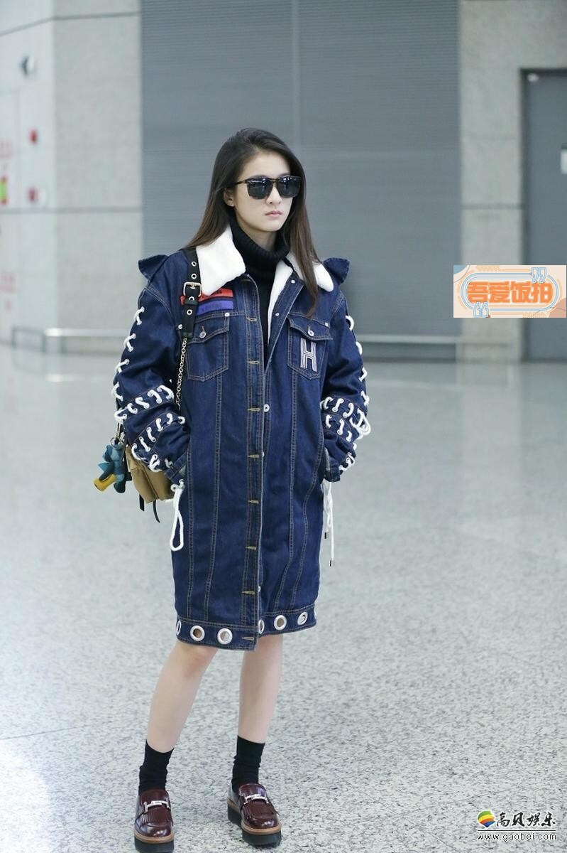 张雪迎上海机场匆匆一日行？