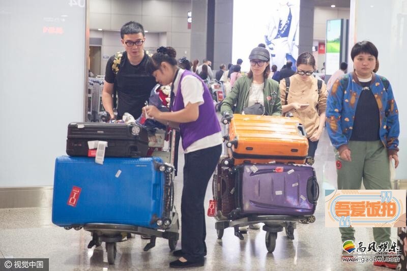 张靓颖回老家筹备婚宴了? 张靓颖回老家筹备婚宴了?