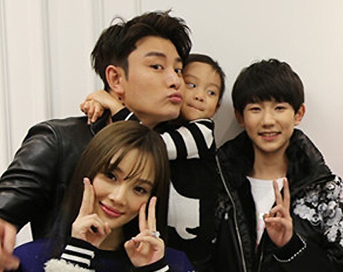 FBOYS成员王源16岁的生日，甜馨做了什么事？