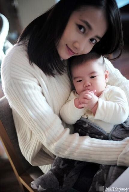 弦子带“道具”出了门，这个“道具”是。。。。？