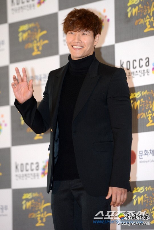 歌手金钟国将以新任MC的身份加盟该《看见你的声音》第4季