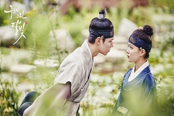 《云画的月光》已播六集,每集都有属于自己的主题 《云画的月光》已播六集,每集都有属于自己的主题