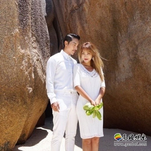 韩国女团Brown Eyed Girls成员Narsha9日公开了婚纱照 韩国女团Brown Eyed Girls成员Narsha9日公开了婚纱照