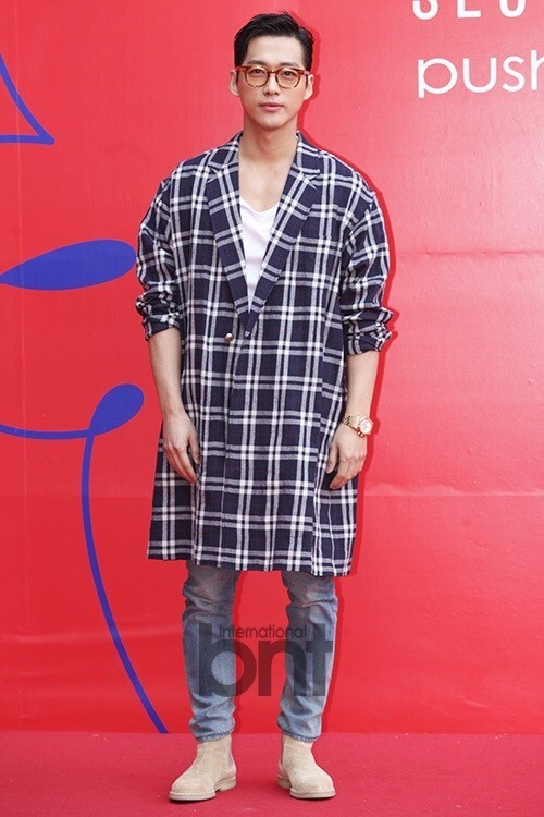 韩国演员南宫珉将出演MBC新剧《逆贼洪吉童》公司称尚在商讨 韩国演员南宫珉将出演MBC新剧《逆贼洪吉童》公司称尚在商讨