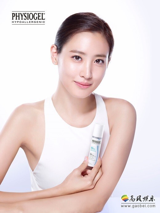 演员秀贤被选为该品牌的全新广告代言人 演员秀贤被选为该品牌的全新广告代言人