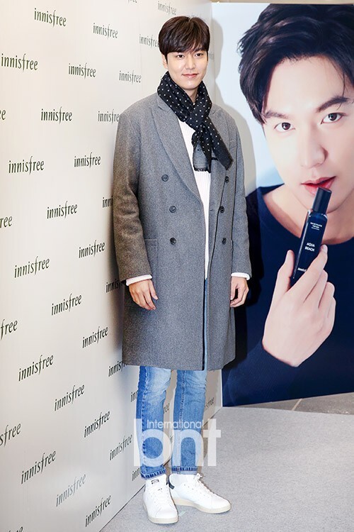 韩国演员李敏镐出席了某品牌粉丝签名会活动 韩国演员李敏镐出席了某品牌粉丝签名会活动