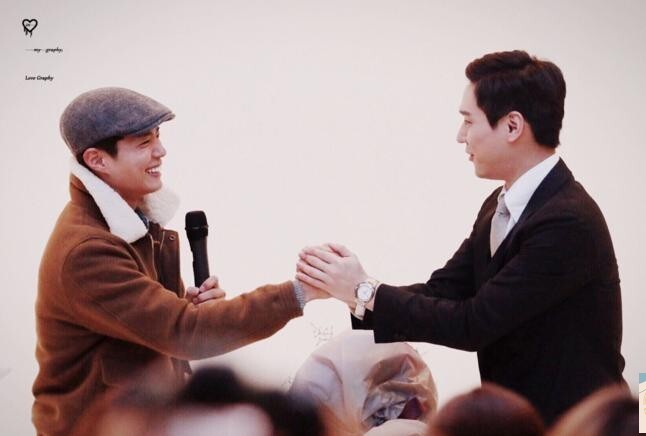 朴宝剑悄悄现身在SBS水木剧《嫉妒的化身》的终演宴 朴宝剑悄悄现身在SBS水木剧《嫉妒的化身》的终演宴