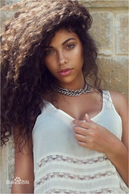 韩国女子组合Rania成员Alexandra Reid的出生地是哪里？