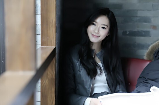 女艺人黄以娜的人物评价如何? 女艺人黄以娜的人物评价如何?