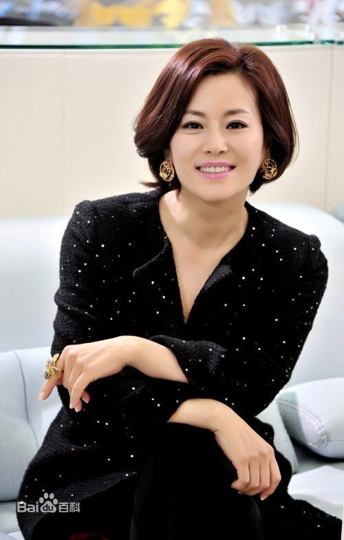 《美女孔心》大概剧情是讲什么？