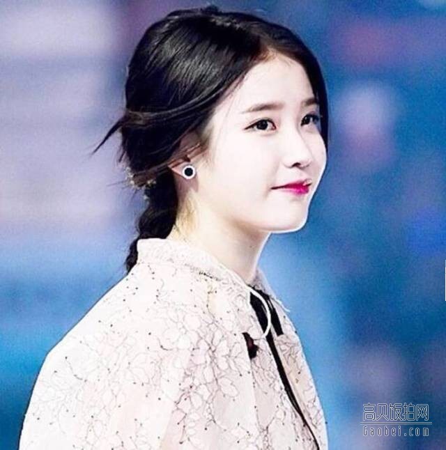 国民初恋IU有哪些代表作品？