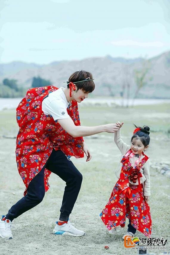 芒果TV《爸爸去哪儿4》本周将前往宁夏沙坡头 芒果TV《爸爸去哪儿4》本周将前往宁夏沙坡头