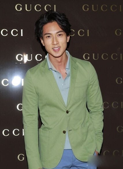 吴尊毕业于哪个院校？