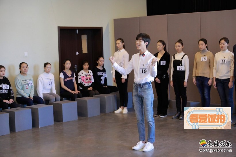 2月10日王俊凯现身北京电影学院参加艺考 2月10日王俊凯现身北京电影学院参加艺考