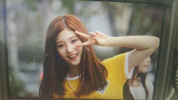 歌手郑采妍毕业于哪所学校？