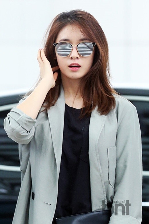 27日韩国女子组合T-ara前往中国参加电视节目 27日韩国女子组合T-ara前往中国参加电视节目