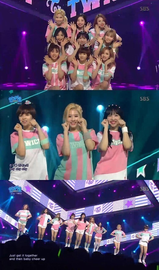 女团TWICE凭借歌曲《CHEER UP》再次获得冠军 女团TWICE凭借歌曲《CHEER UP》再次获得冠军