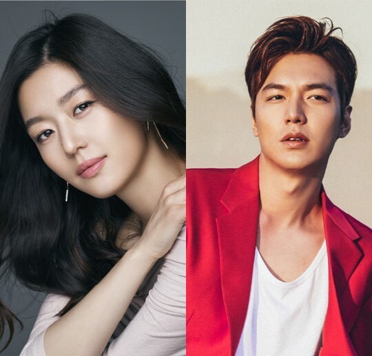 演员李敏镐与全智贤拍摄《蓝色海洋的传说》