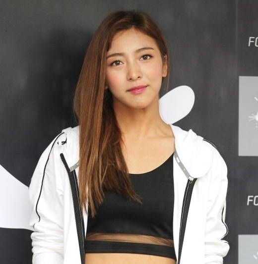 f(x)成员Luna将应援钟铉 出演《SNL7》钟铉篇嘉宾确定 f(x)成员Luna将应援钟铉 出演《SNL7》钟铉篇嘉宾确定