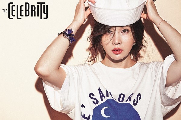 FIESTAR成员曹璐复古写真公开 自曝对爱情与婚姻的看法 FIESTAR成员曹璐复古写真公开 自曝对爱情与婚姻的看法